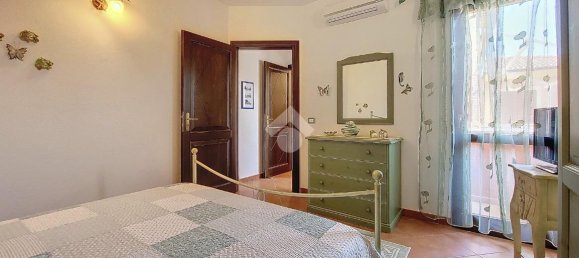 2-salle Appartement à Valledoria, Italy No. 7430 24