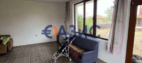 Дом с 3 спальнями в Порой, Болгария № 256 6