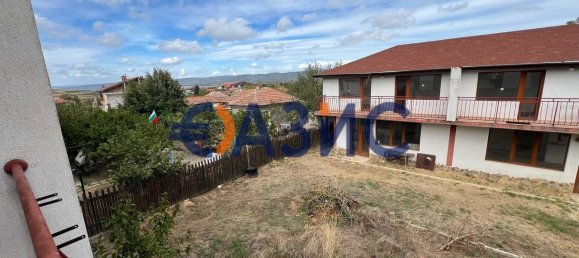 Дом с 3 спальнями в Порой, Болгария № 256 4