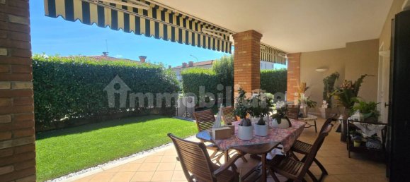 3 bedrooms Villa in Cassola, Italy No. 340996 8