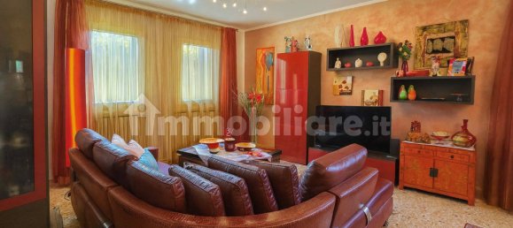 3 bedrooms Villa in Cassola, Italy No. 340996 10