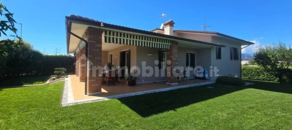 3 غرف نوم فيلا في Cassola, Italy رقم 340996 35