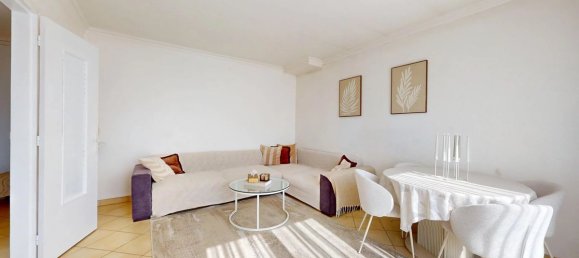 Casa de 4 dormitorios en Clichy-sous-Bois, France No. 333375 2