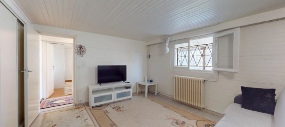 Casa de 4 dormitorios en Clichy-sous-Bois, France No. 333375 12