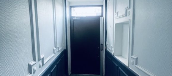 2 rooms Apartment in Seine-Saint-Denis, France No. 141161 5