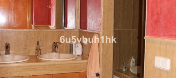 Apartamento de 3 dormitorios en San Luis de Sabinillas, Spain No. 150679 32