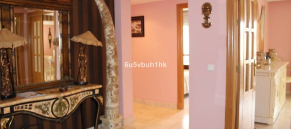 Apartamento de 3 dormitorios en San Luis de Sabinillas, Spain No. 150679 12