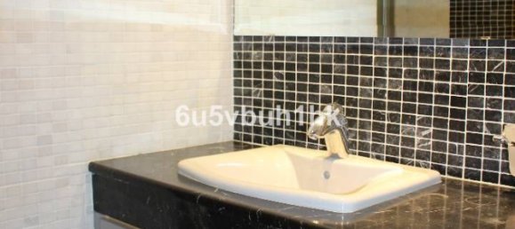 Apartamento de 3 dormitorios en San Luis de Sabinillas, Spain No. 150679 20