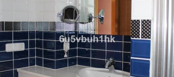 Apartamento de 3 dormitorios en San Luis de Sabinillas, Spain No. 150679 23