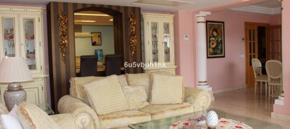 Apartamento de 3 dormitorios en San Luis de Sabinillas, Spain No. 150679 8