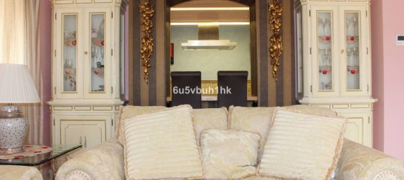 Apartamento de 3 dormitorios en San Luis de Sabinillas, Spain No. 150679 10