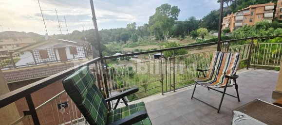 2 Schlafzimmer Wohnung in Rome, Italy, Nr. 375445 2