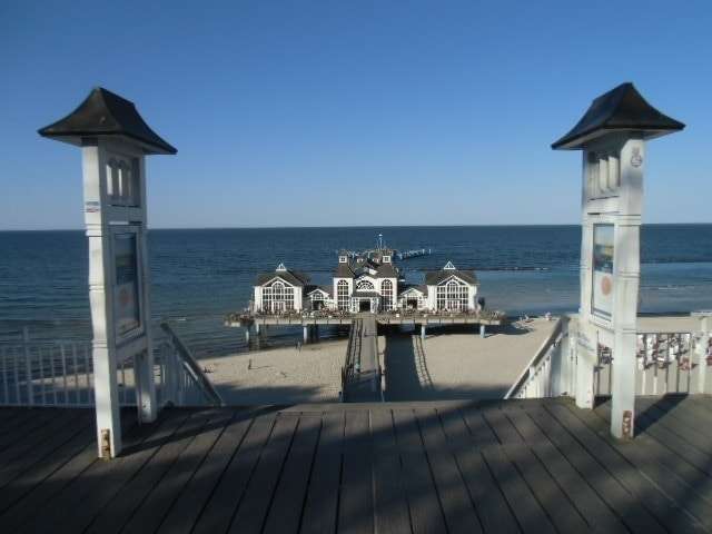  Land in Vorpommern-Rugen, Germany No. 190010