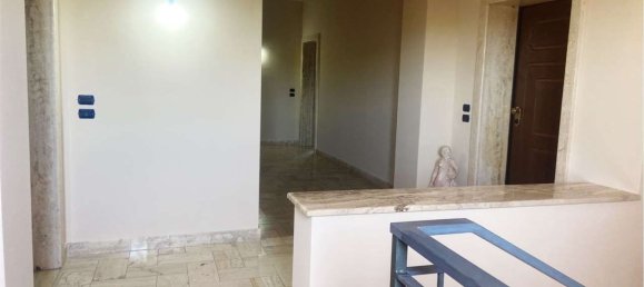 3 bedrooms Penthouse in San Nicola Manfredi, Italy No. 128919 2