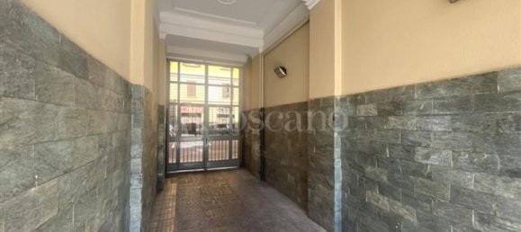 2 rooms Apartment in Milan, Italy No. 260621 2