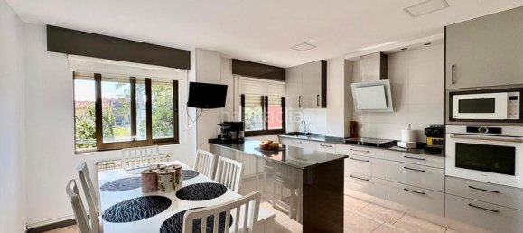 2 bedrooms Apartment in Suances, Spain No. 167843 2