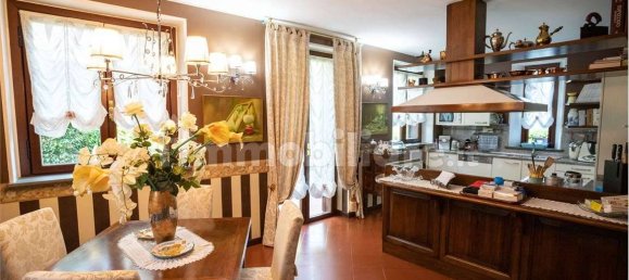 4 chambres Villa à Guanzate, Italy No. 314926 9