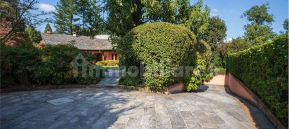 4 chambres Villa à Guanzate, Italy No. 314926 29