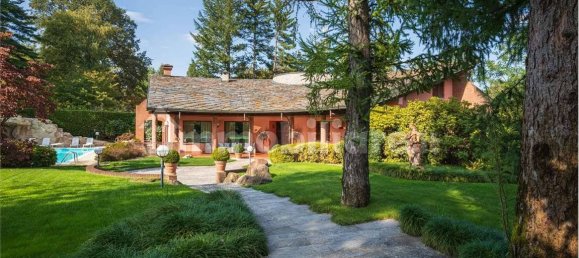 4 chambres Villa à Guanzate, Italy No. 314926 30