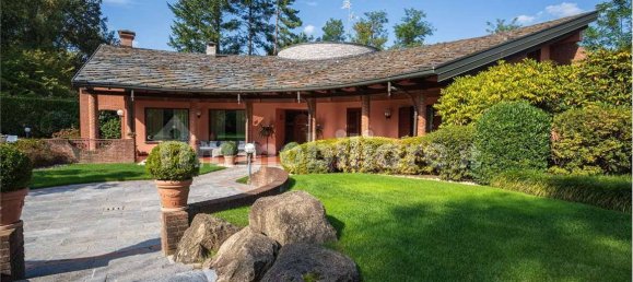 4 chambres Villa à Guanzate, Italy No. 314926 5