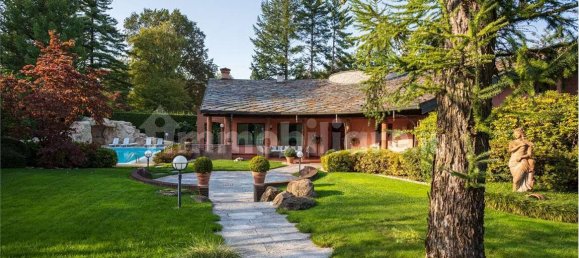 4 chambres Villa à Guanzate, Italy No. 314926 47