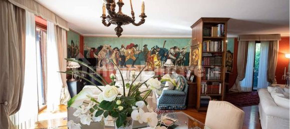 4 chambres Villa à Guanzate, Italy No. 314926 41