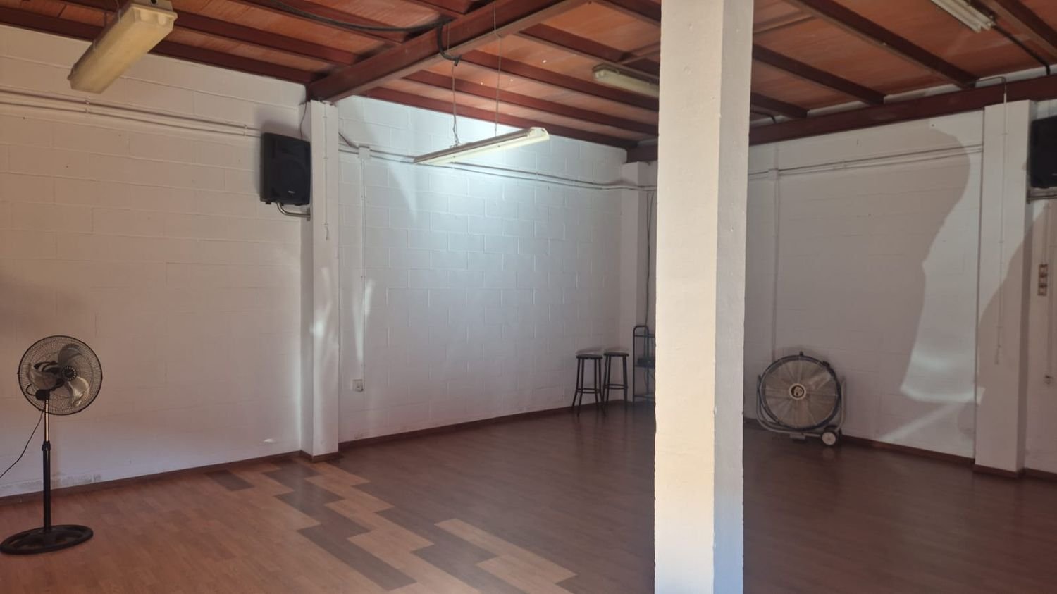 Склад 180м² в Уэльва, Испания № 167964