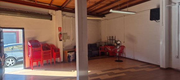 Склад 180м² в Уэльва, Испания № 167964 2