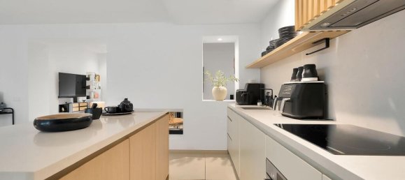 2 Schlafzimmer Wohnung in Estepona, Spain, Nr. 202046 8