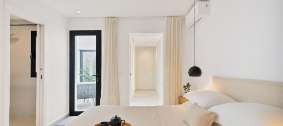 2 Schlafzimmer Wohnung in Estepona, Spain, Nr. 202046 13