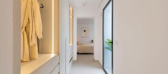 2 Schlafzimmer Wohnung in Estepona, Spain, Nr. 202046 16