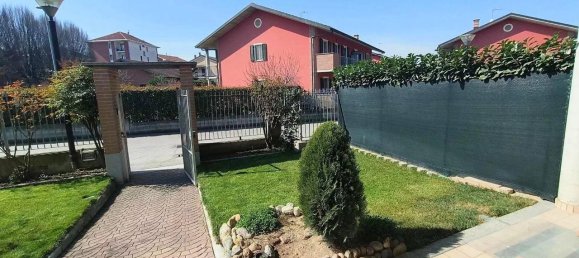 6 rooms Villa in Carmagnola, Italy No. 135194 5