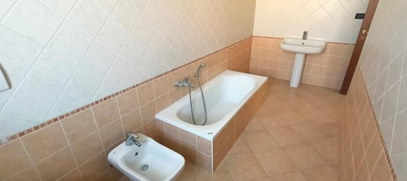 6 rooms Villa in Carmagnola, Italy No. 135194 19