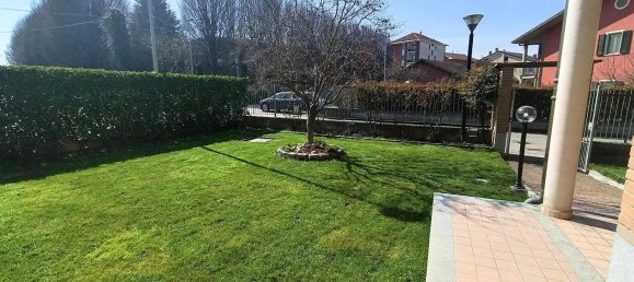 6 rooms Villa in Carmagnola, Italy No. 135194 7