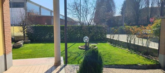 6 rooms Villa in Carmagnola, Italy No. 135194 14