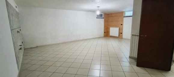 6 rooms Villa in Carmagnola, Italy No. 135194 25