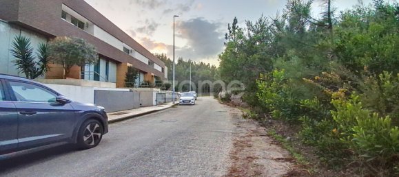  Land in Aveiro, Portugal No. 85276 8