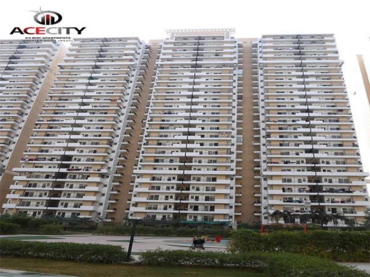 2 bedrooms House in Noida, India No. 66571