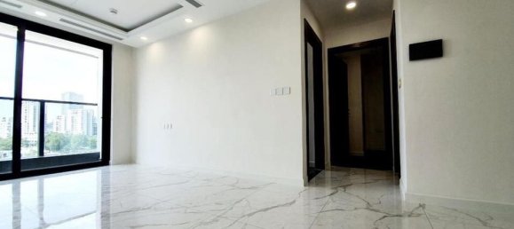 2 rooms Office in District 7, Vietnam No. 16490 2