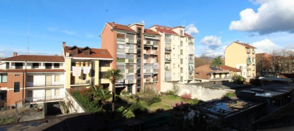 3 bedrooms Apartment in Turin, Italy No. 52474 21