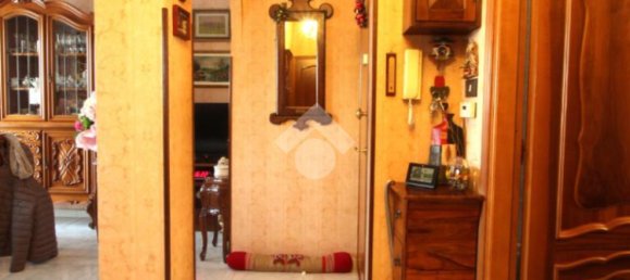 3 bedrooms Apartment in Turin, Italy No. 52474 14