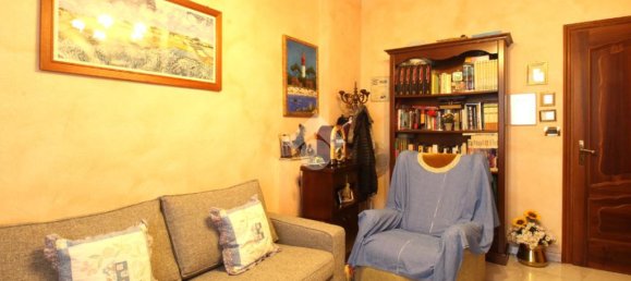 3 bedrooms Apartment in Turin, Italy No. 52474 9