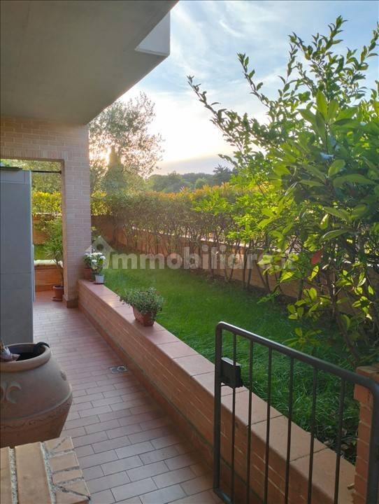 2 bedrooms Apartment in Siena, Italy No. 323808