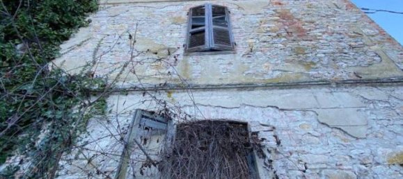13 rooms House in Agazzano, Italy No. 23630 6