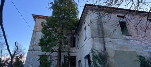13 rooms House in Agazzano, Italy No. 23630 10