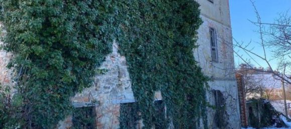 13 rooms House in Agazzano, Italy No. 23630 12