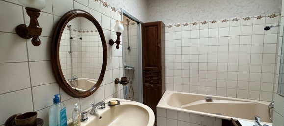 2 Schlafzimmer Haus in Blois, France, Nr. 243296 7