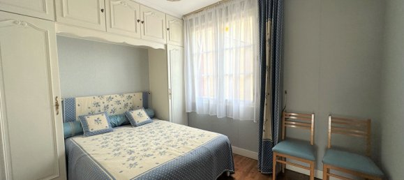 2 Schlafzimmer Haus in Blois, France, Nr. 243296 4