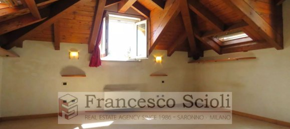 6 rooms Villa in Saronno, Italy No. 334229 11