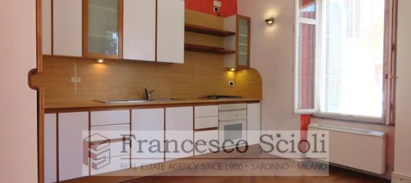 6 rooms Villa in Saronno, Italy No. 334229 5